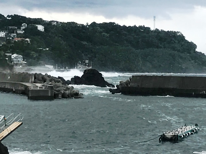 台風13号接近中。